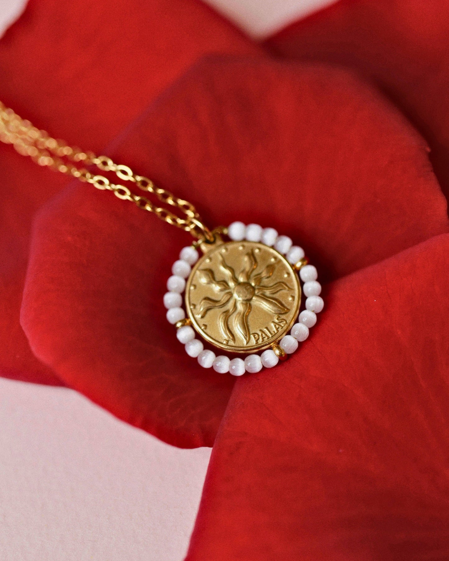 Belamar — Necklace White