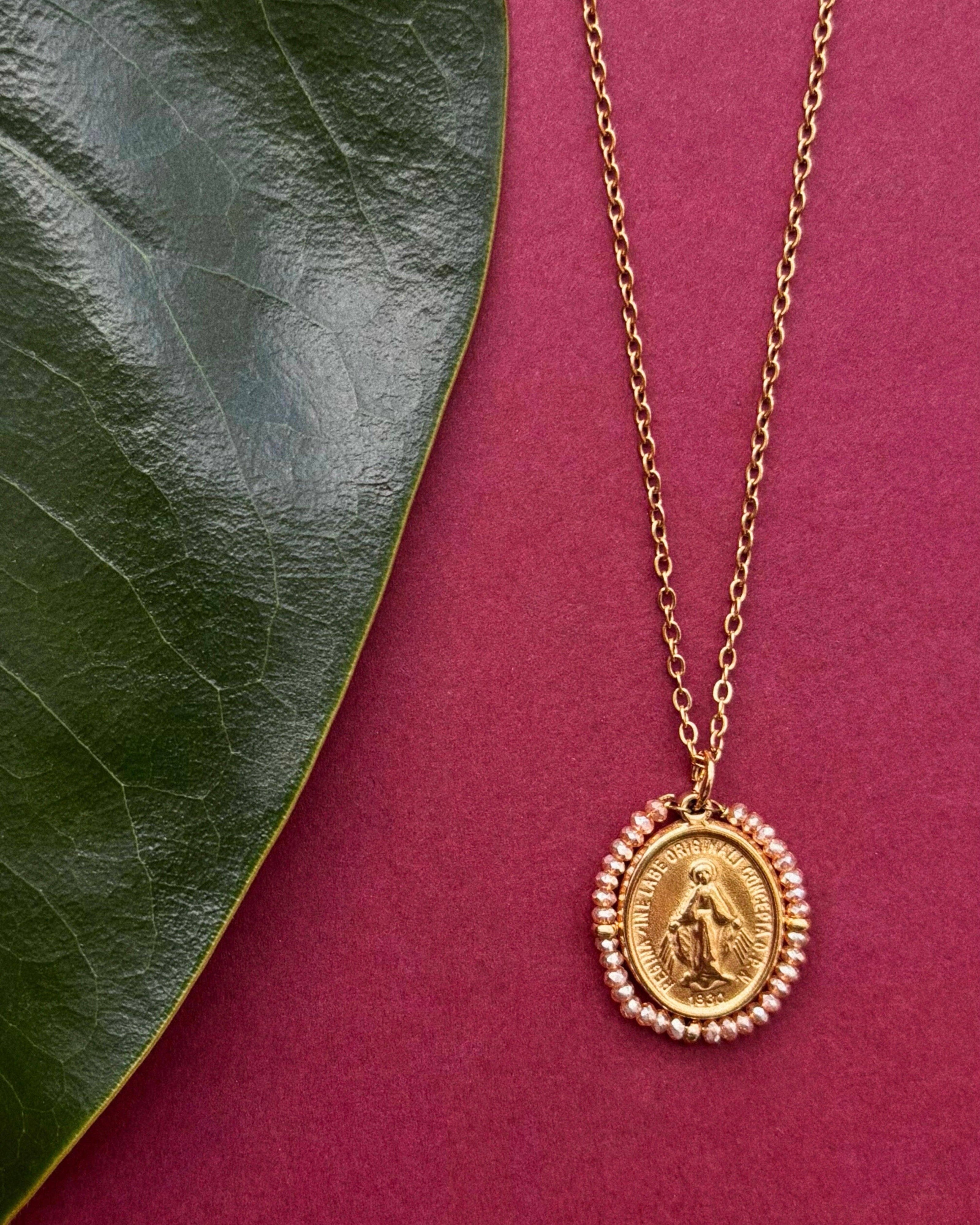 Santa Maria — Necklace Shiny Peach