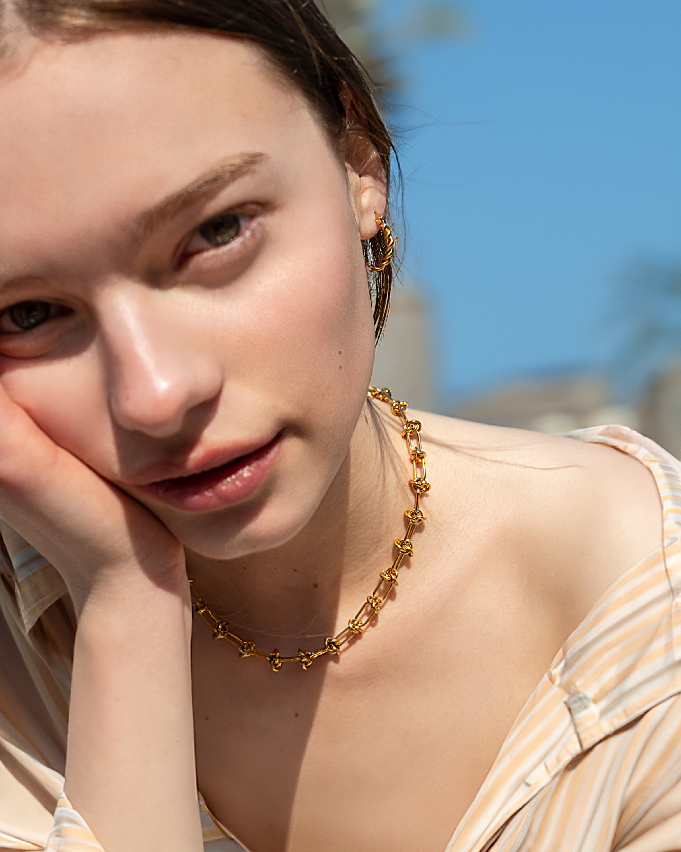 Anouk — Choker