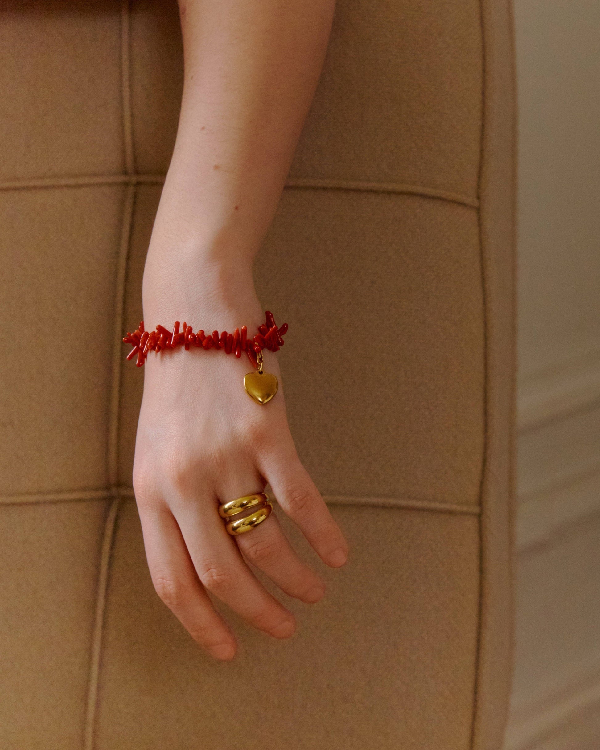 Coeur Tout Plein — Charm Gold