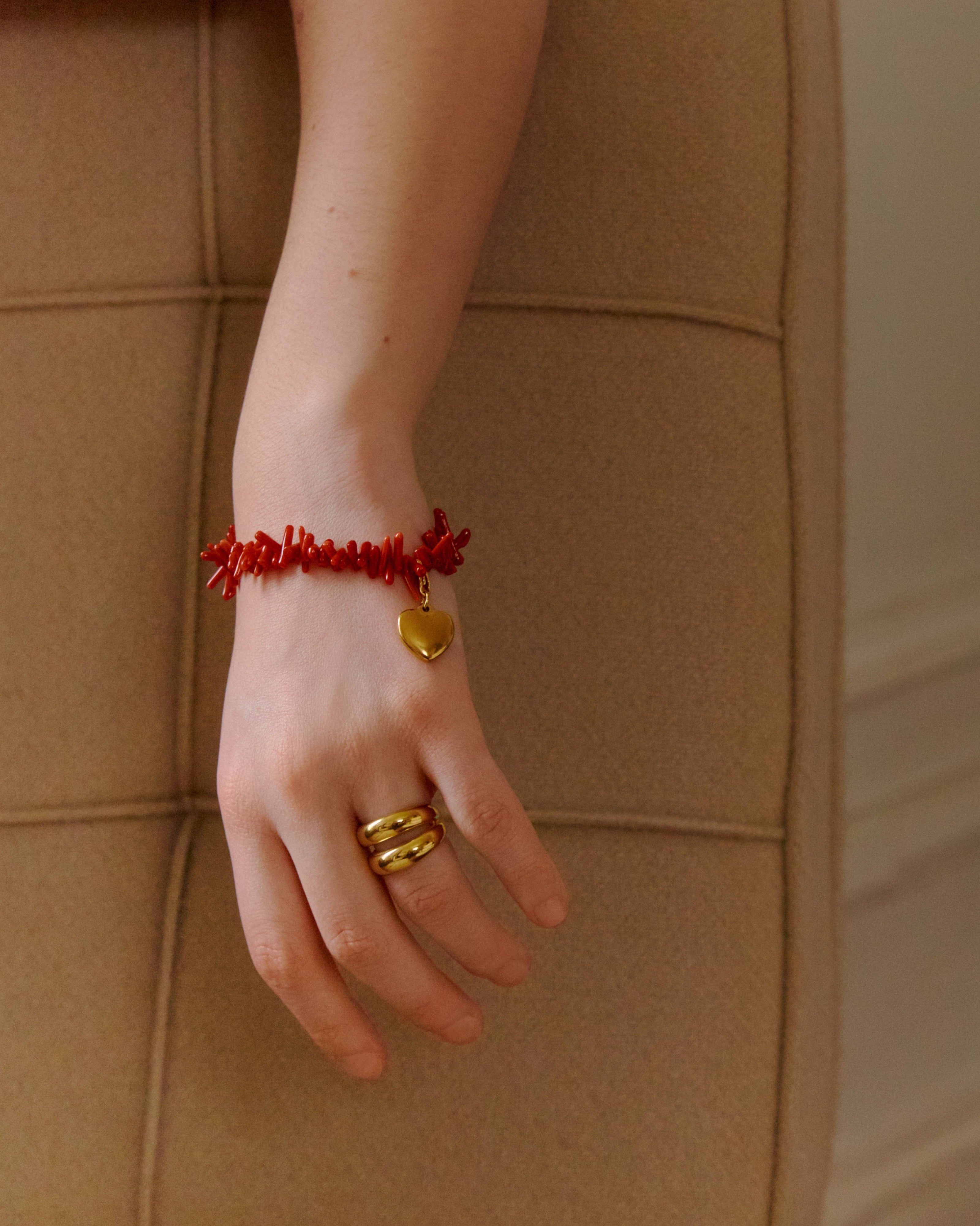 Coeur Tout Plein — Charm Gold