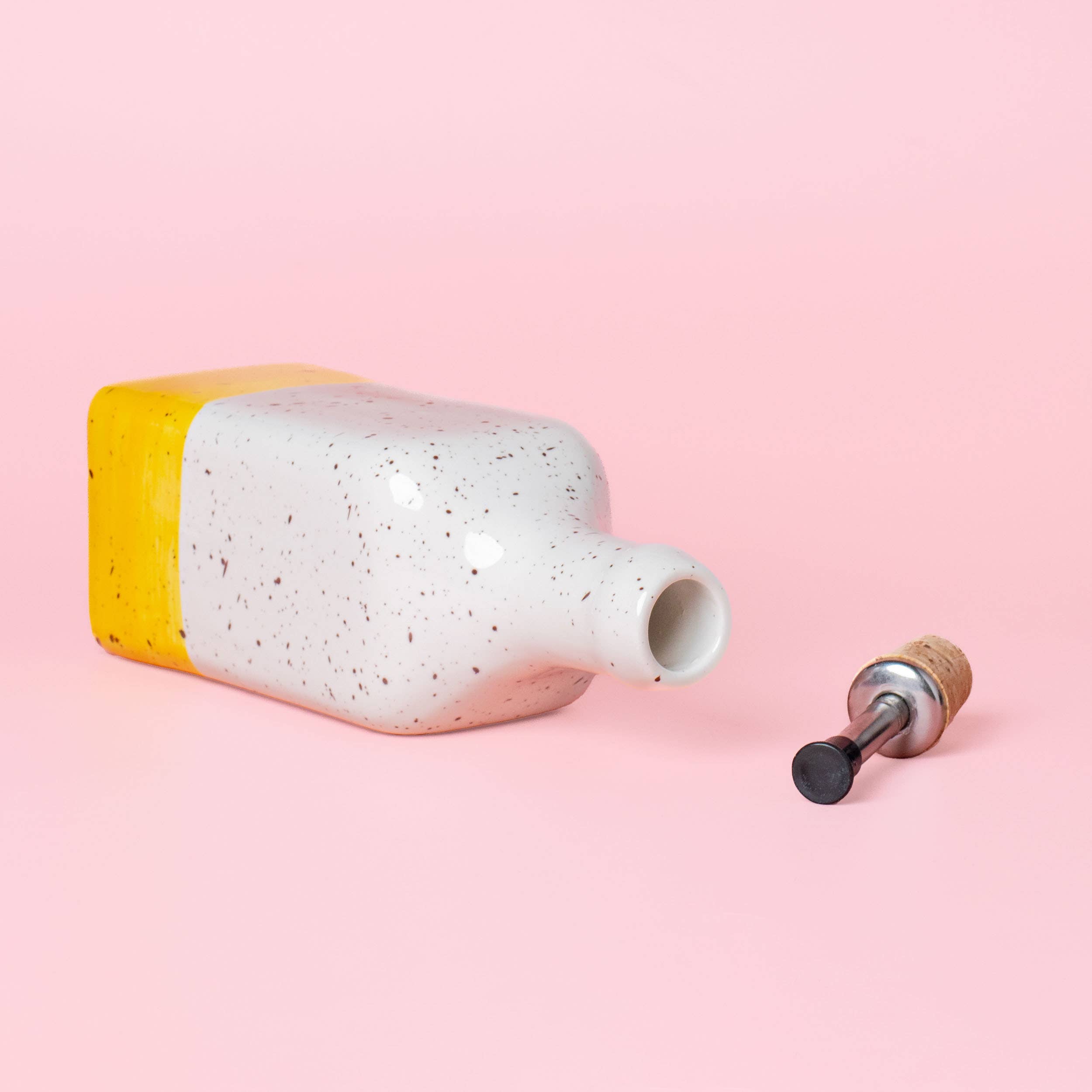 Ceramic Olive Oil Dispenser 475 ml — Canela