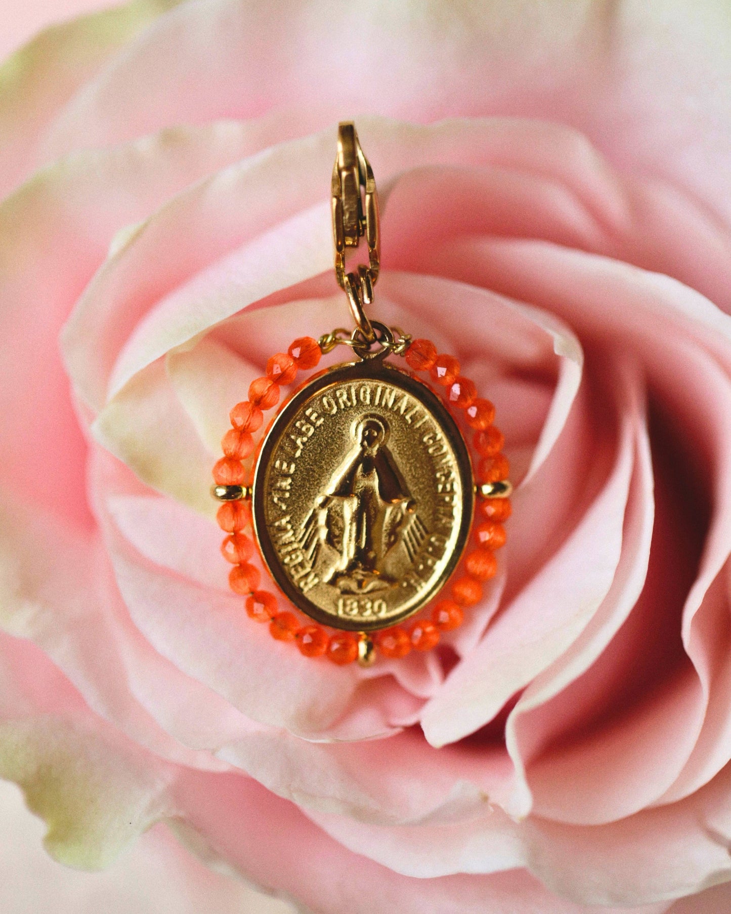 Santa Maria Precious — Charm Orange