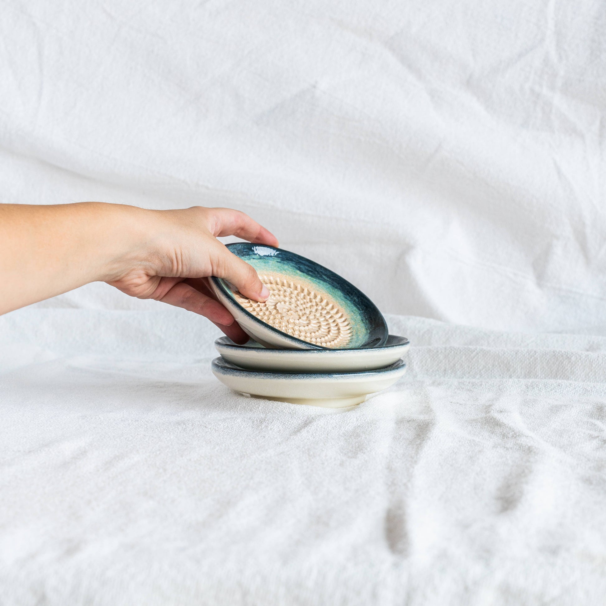 Small Ceramic Garlic Grater Plate — Brisa