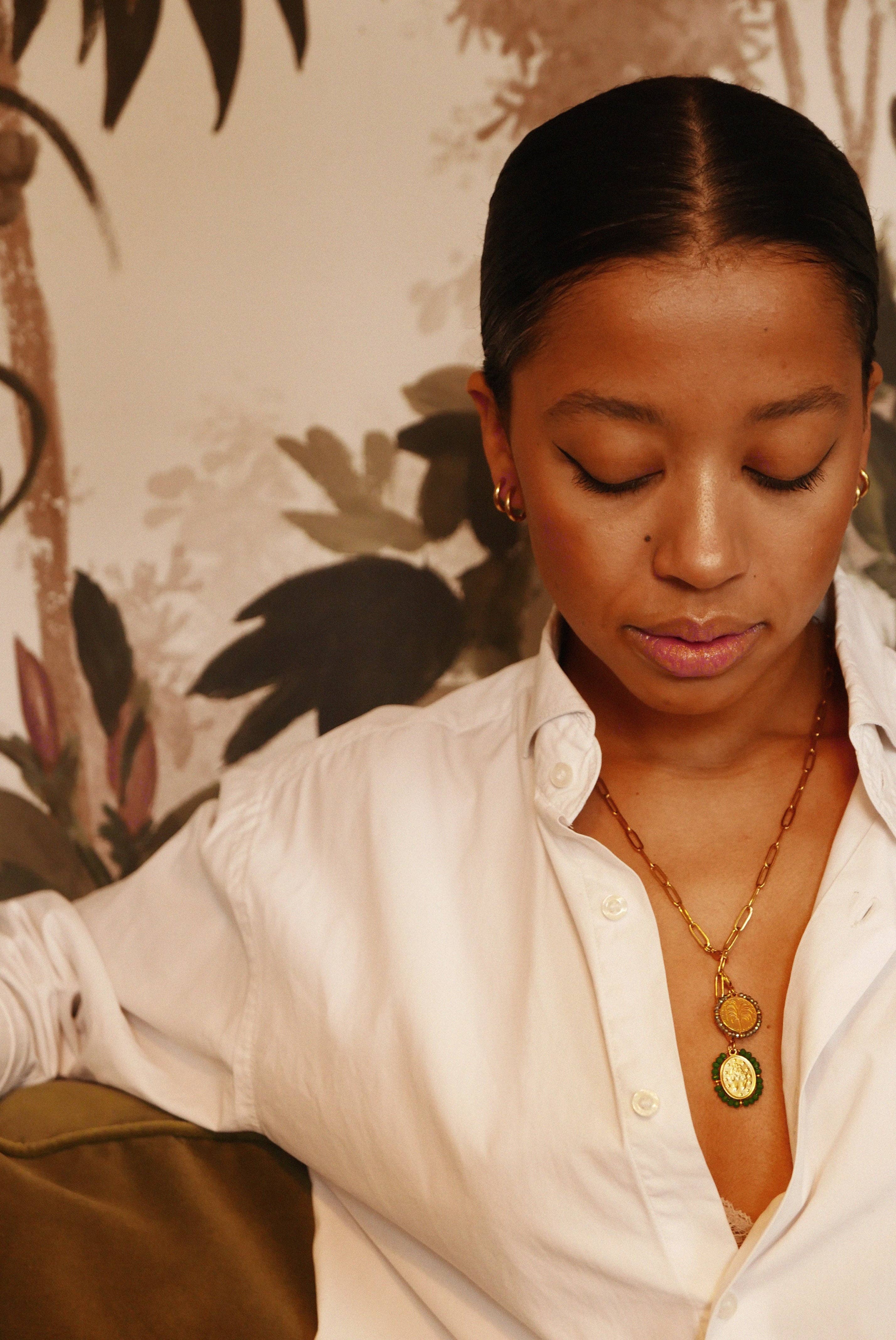 Juliet Y — Long golden chain necklace
