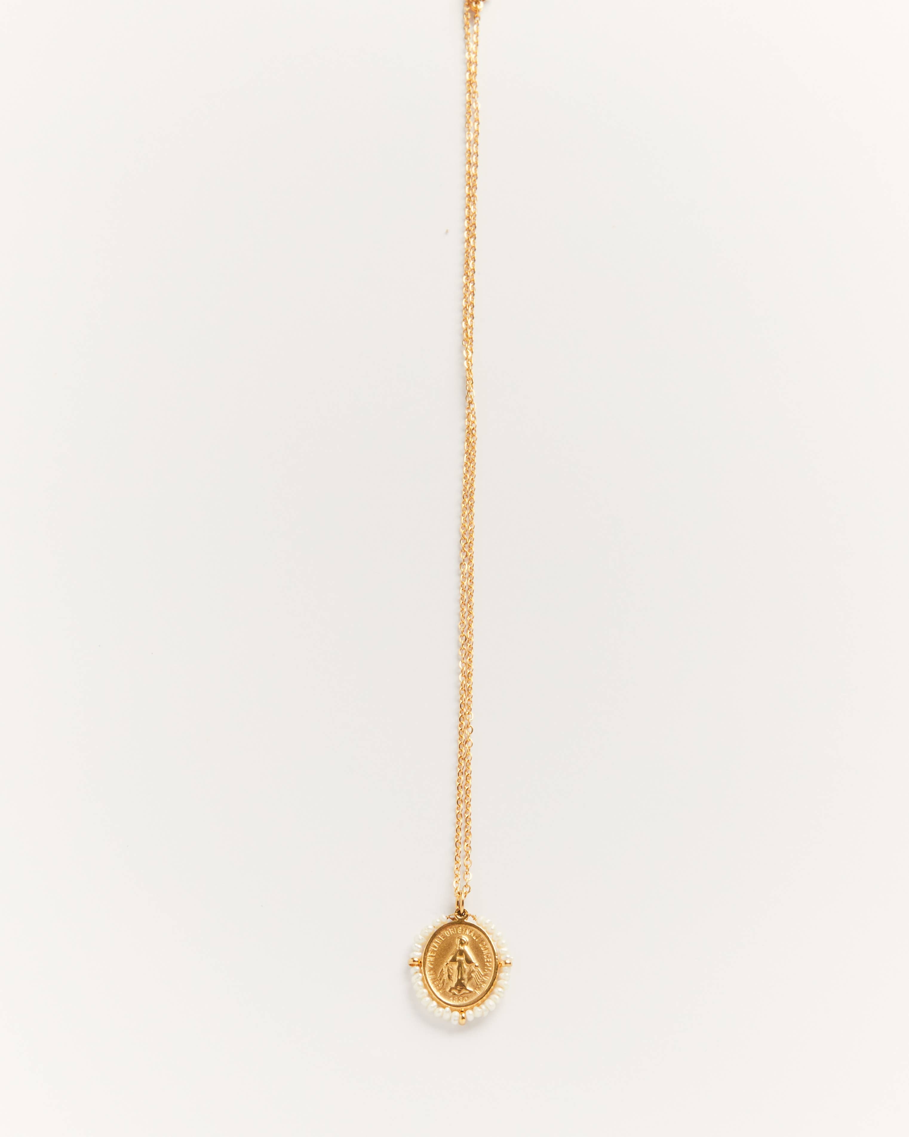 Santa Maria Bora Bora — golden medal necklace with stones