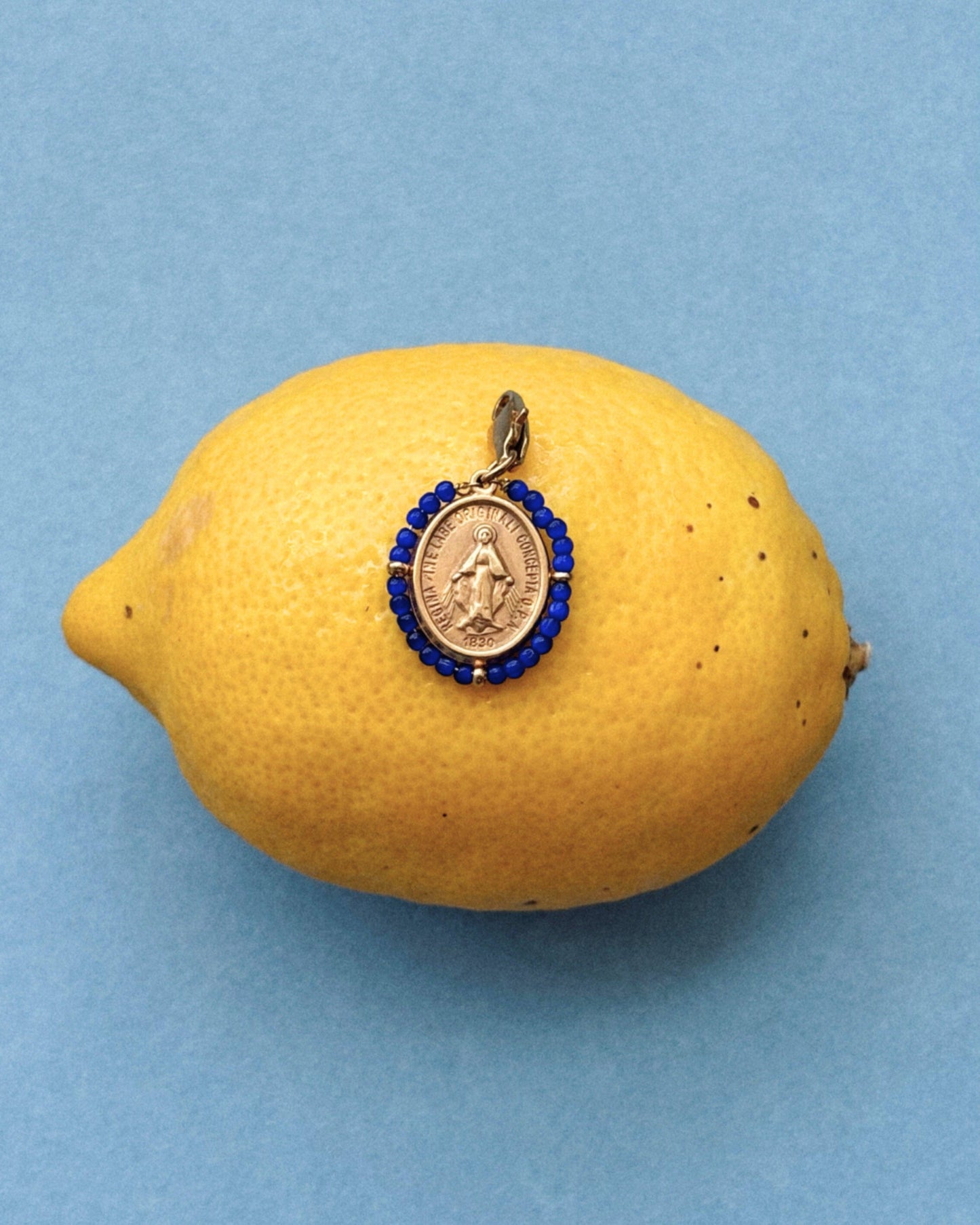 Santa Maria Precious — Charm Klein Blue