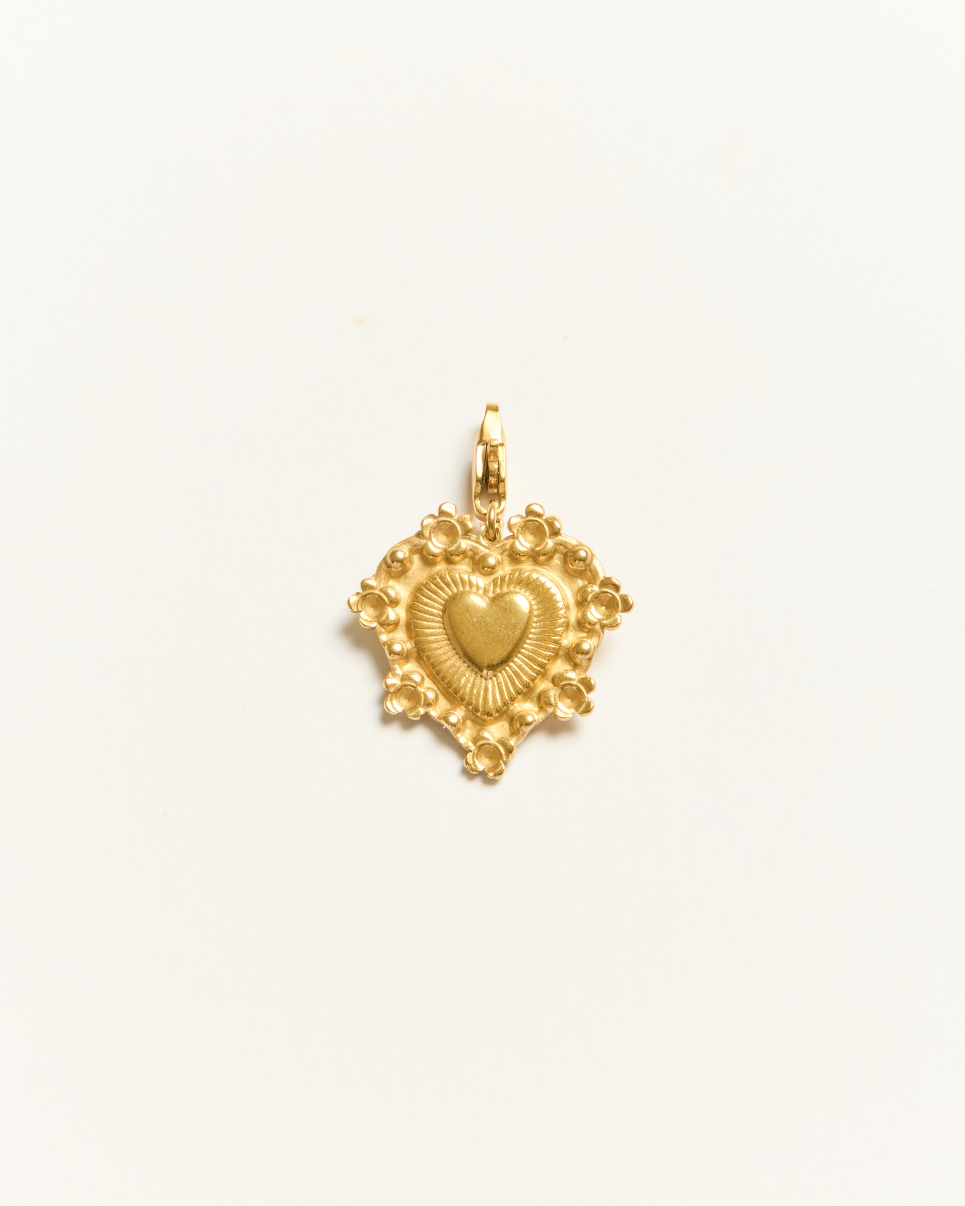 Alma — Charm