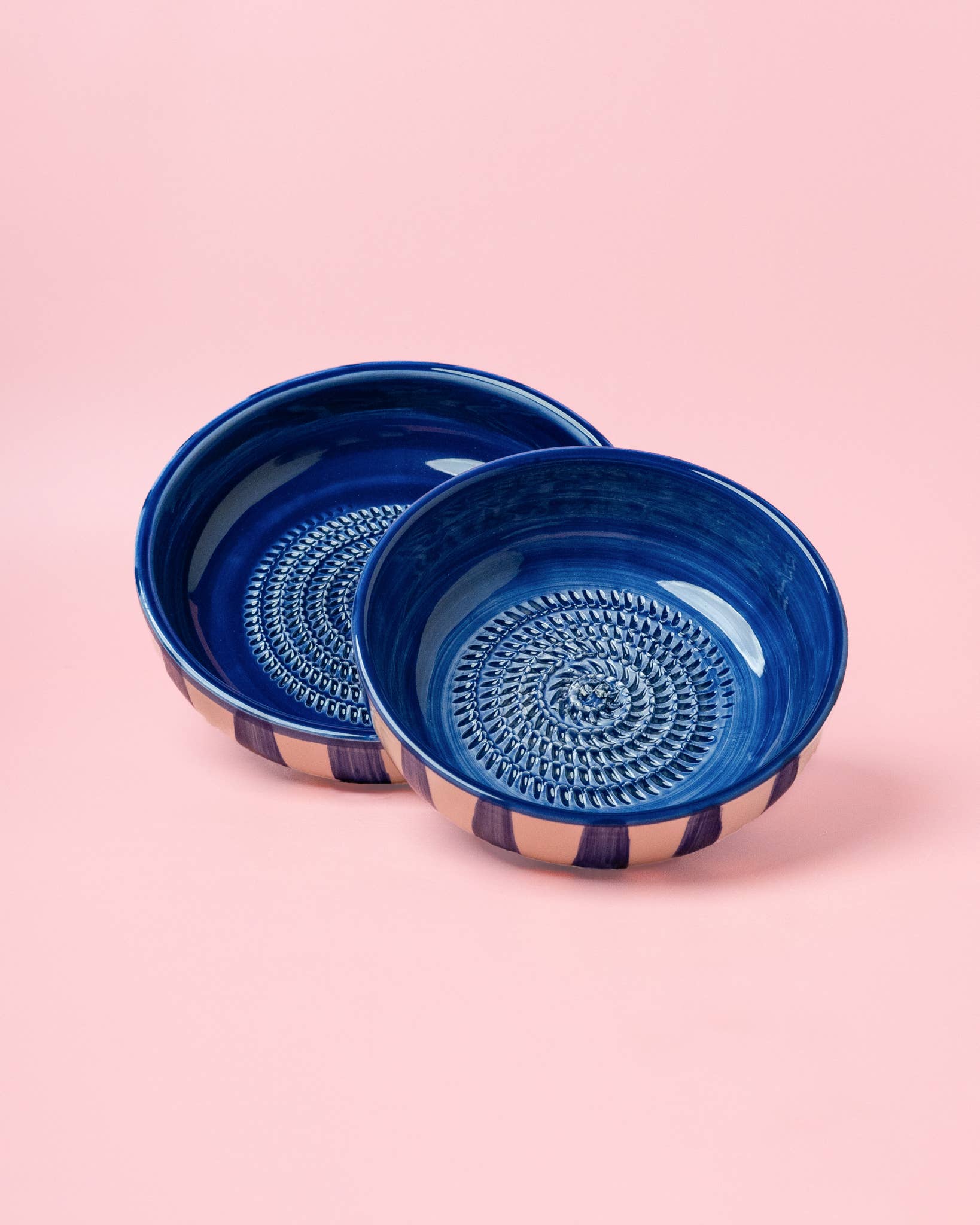Medium Ceramic Garlic Grater Bowl — Costa Azul