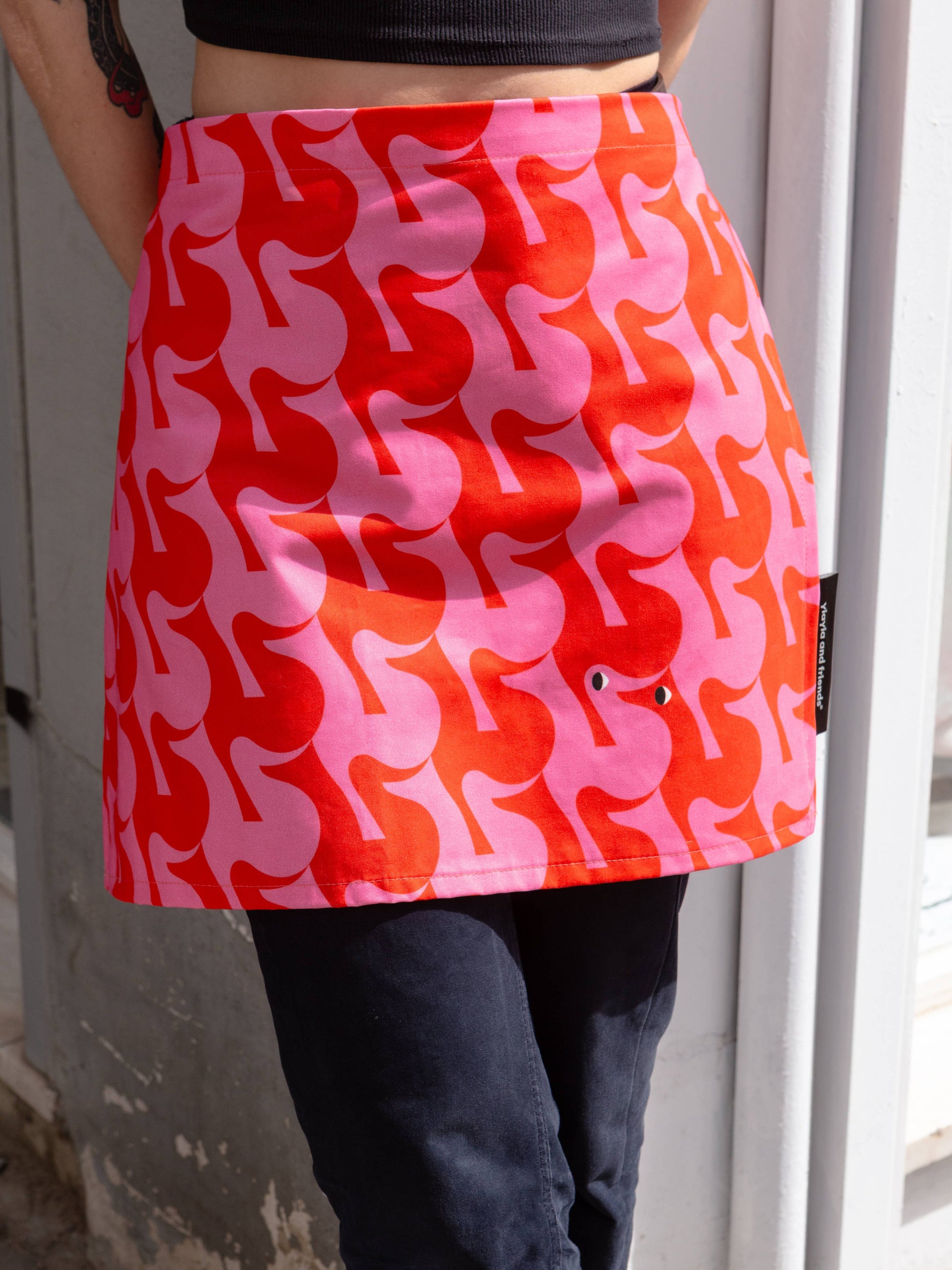 Friends fit together apron