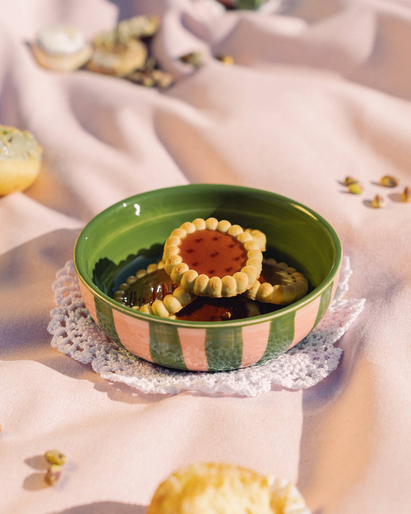 Medium Ceramic Garlic Grater Plate — Elizabeth
