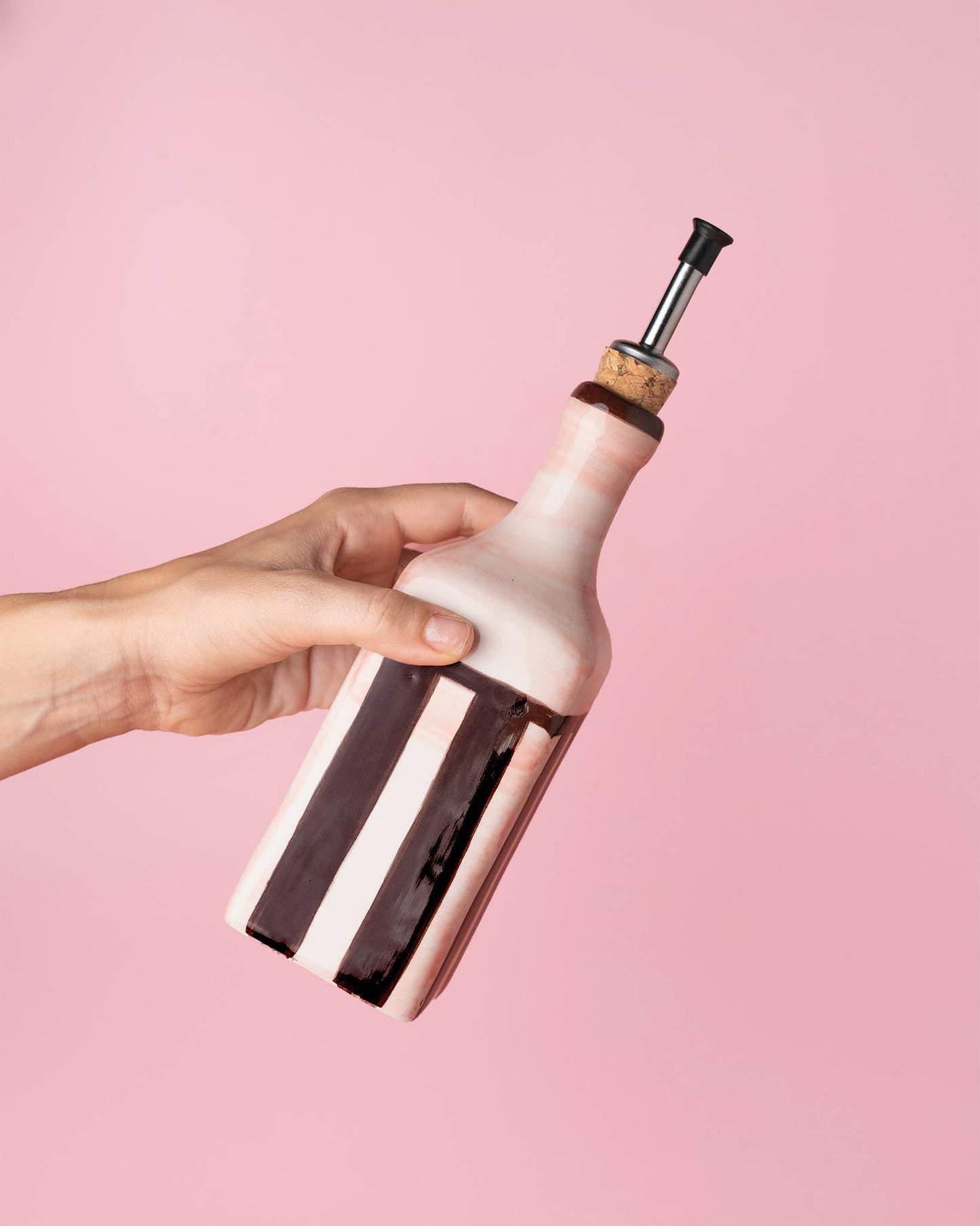 Ceramic Olive Oil Dispenser 475 ml — Chocolate