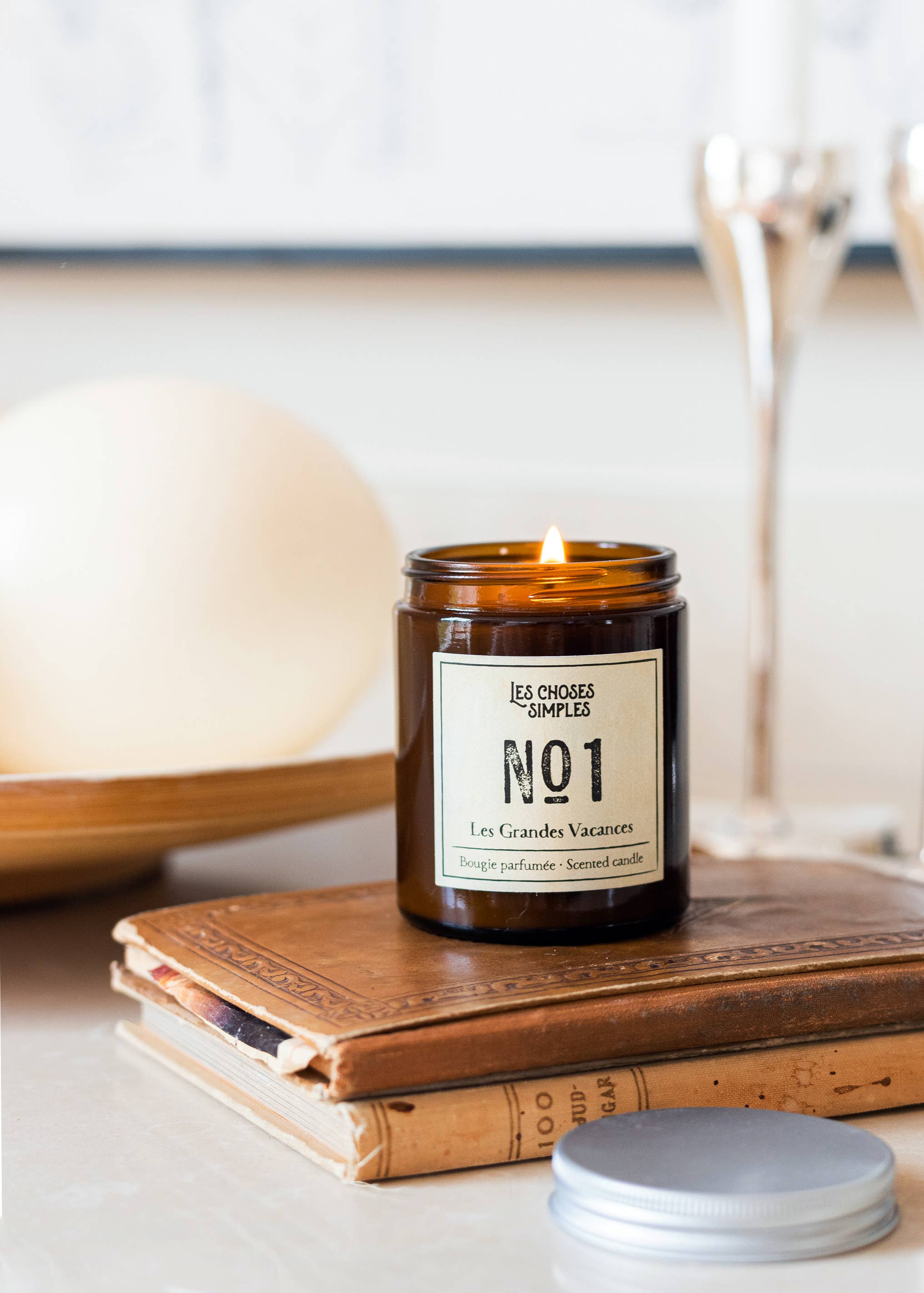 Scented Soy-Wax Candle -Nr1 (Amber)