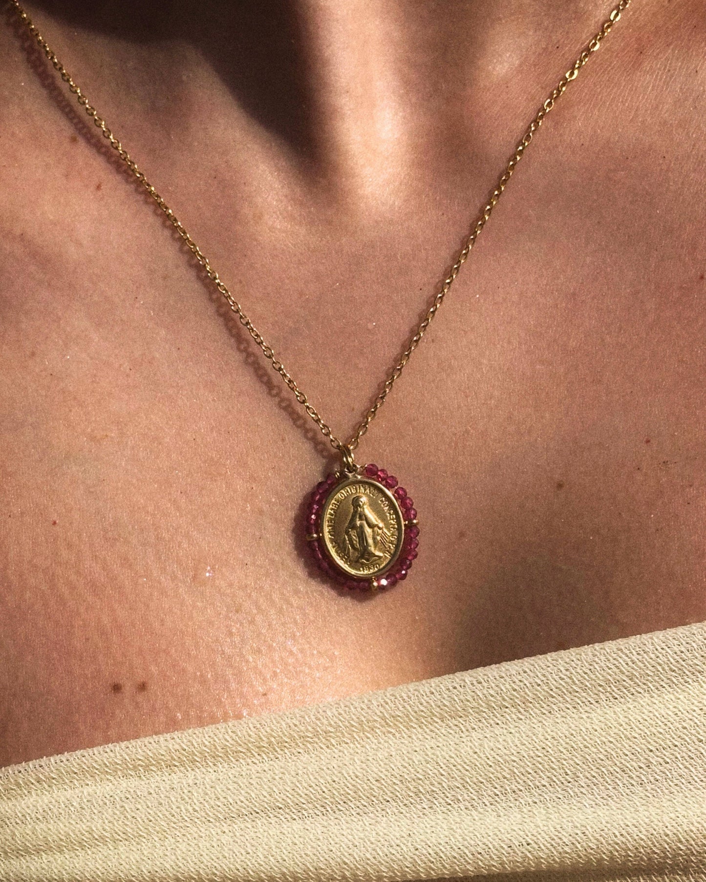 Santa Maria — Necklace Grenat