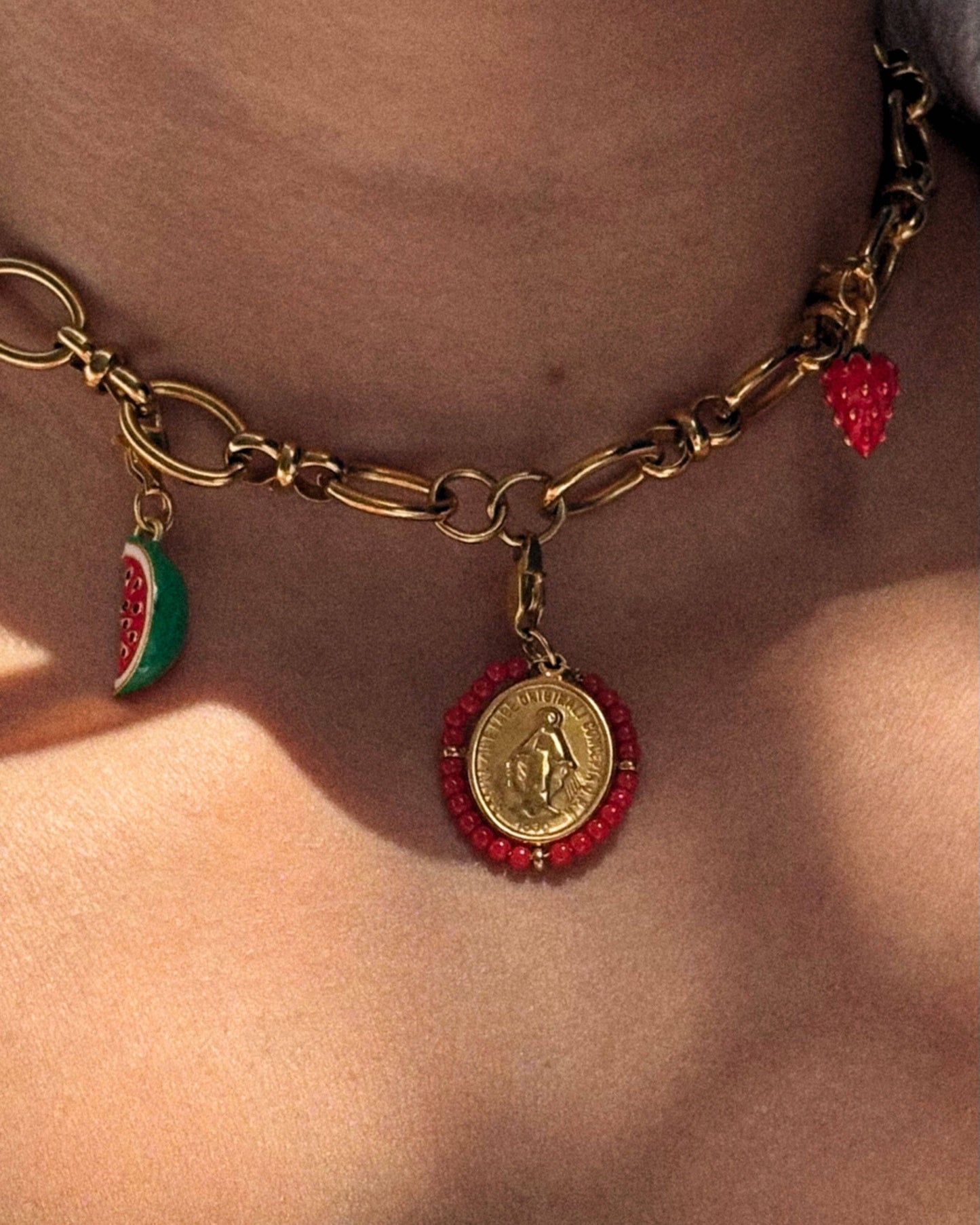 Santa Maria Precious — Charm Spicy Red