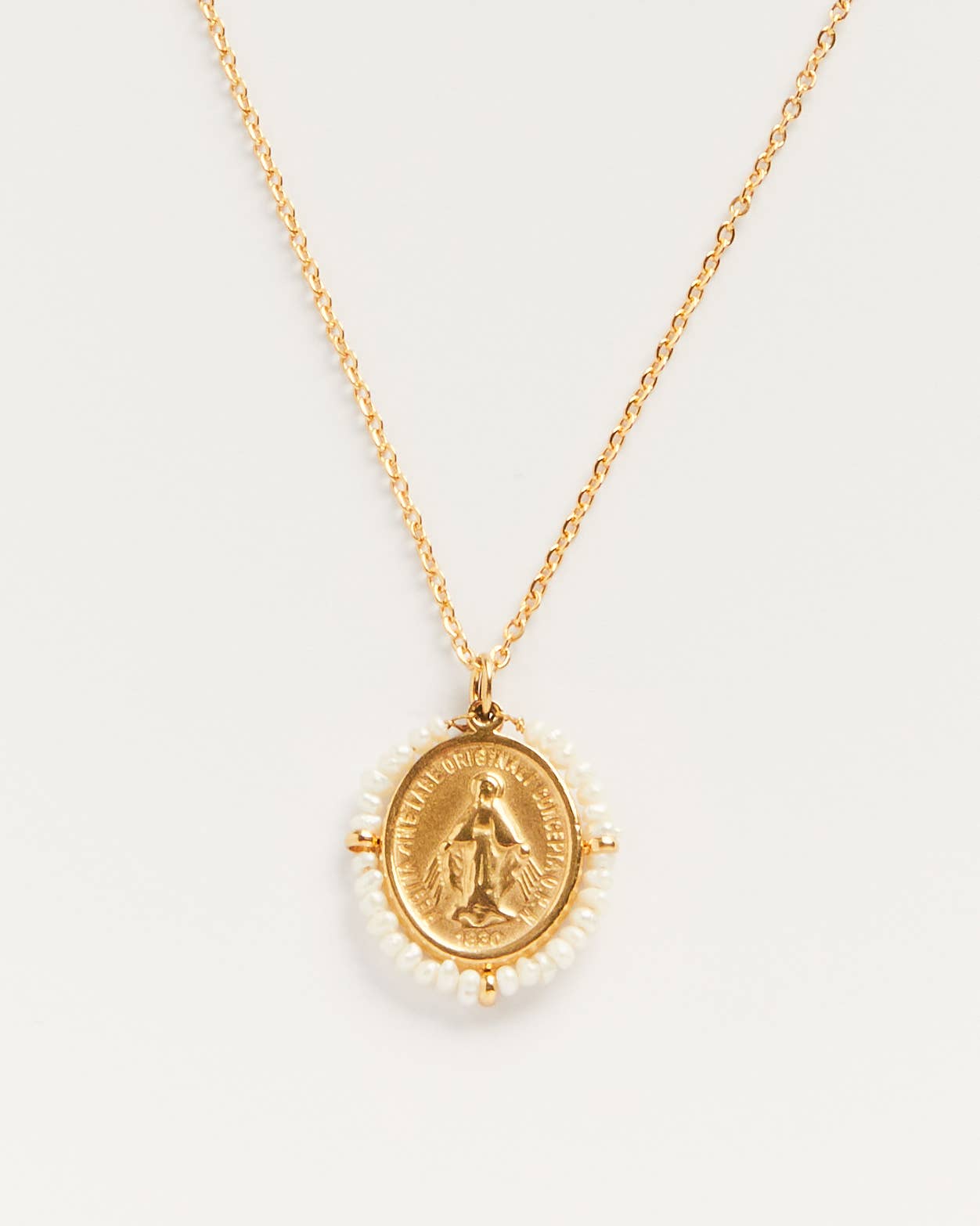 Santa Maria Bora Bora — golden medal necklace with stones