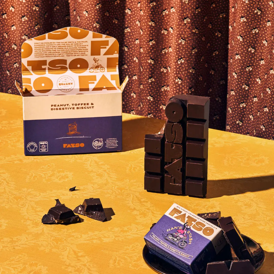 Nan’s Stash — ピーナッツ、トフィー、ビスケット入りダークチョコレートバー