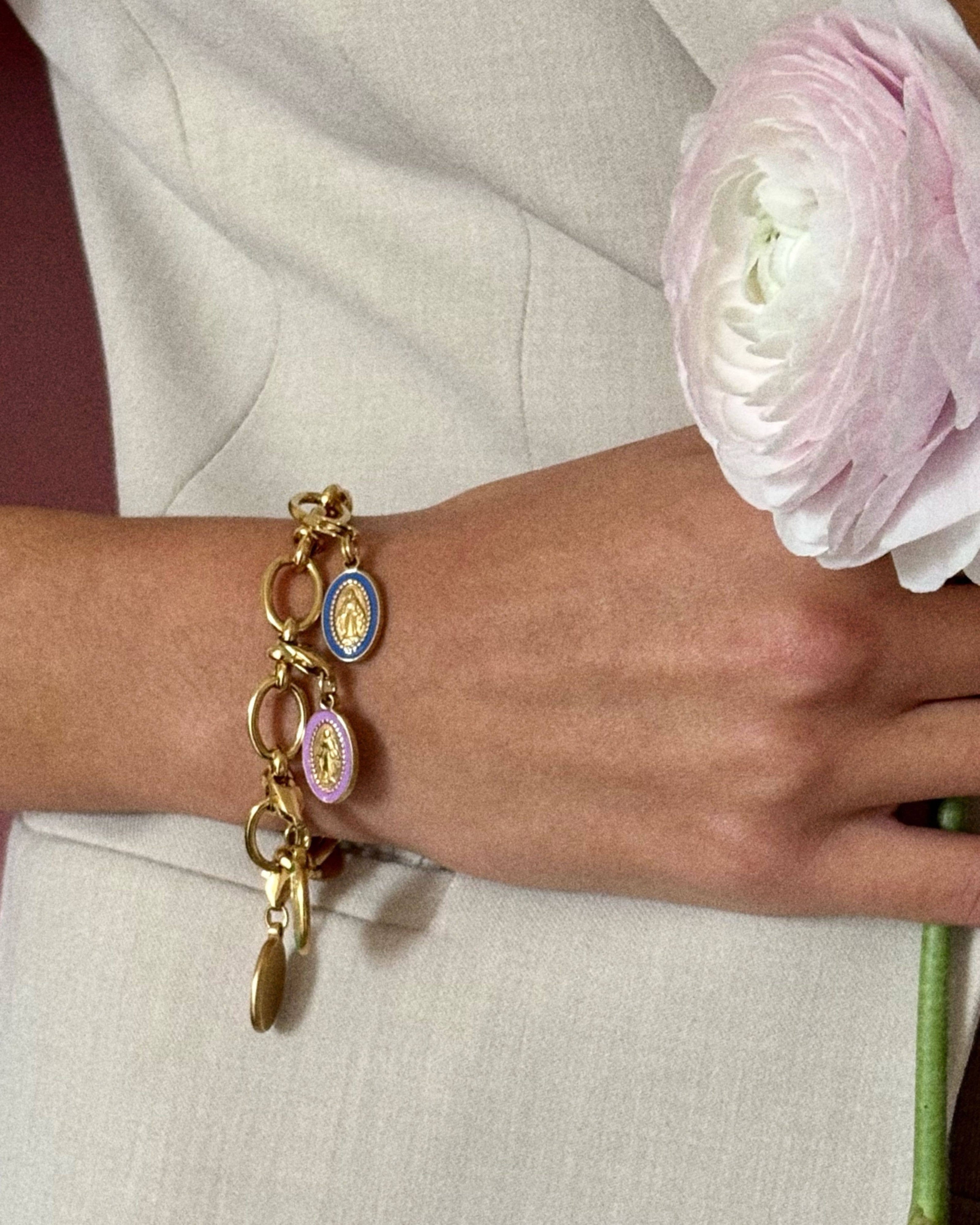 Madonne Enamelled — Charms 4 colors