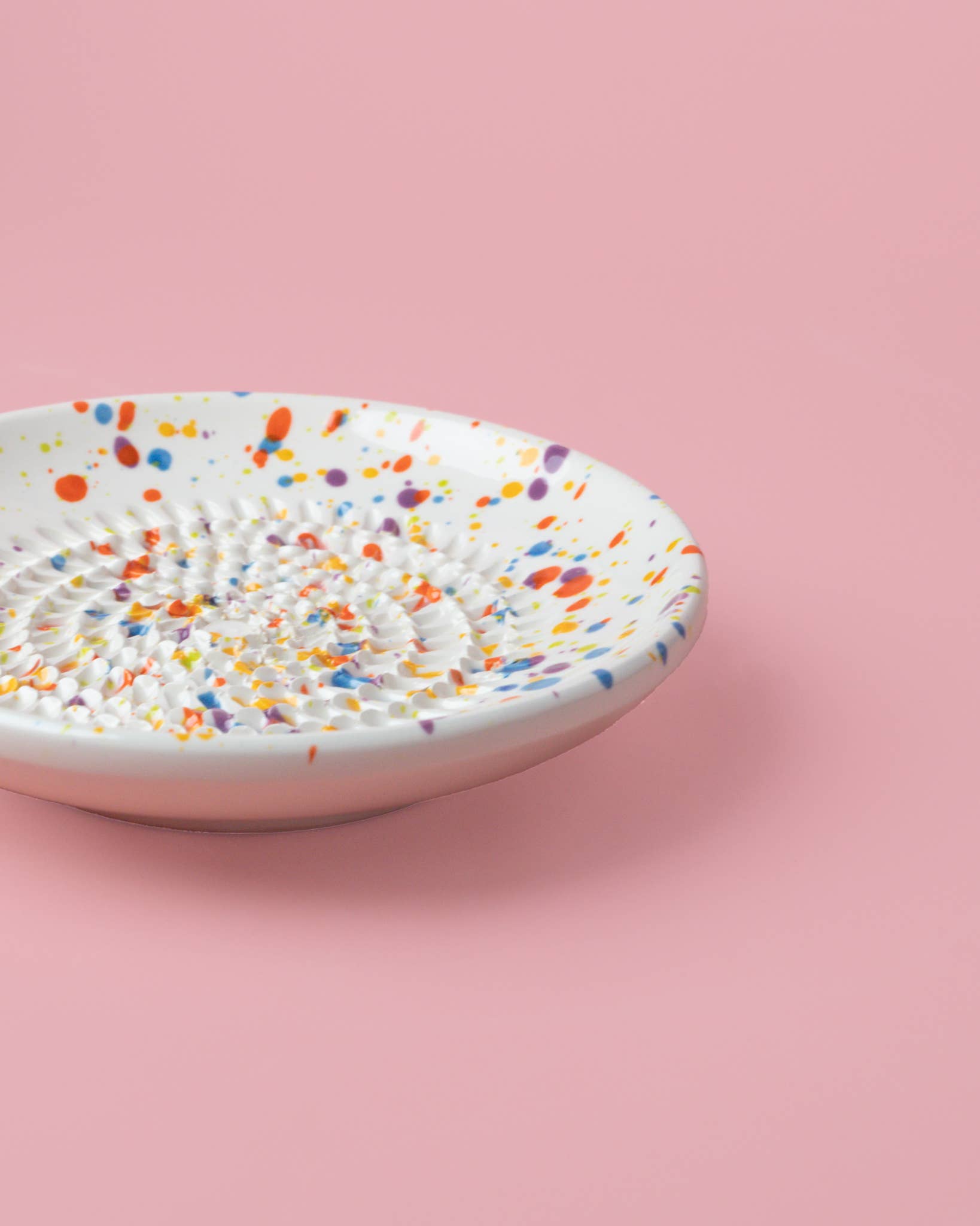 Small Ceramic Garlic Grater Plate — Carnaval